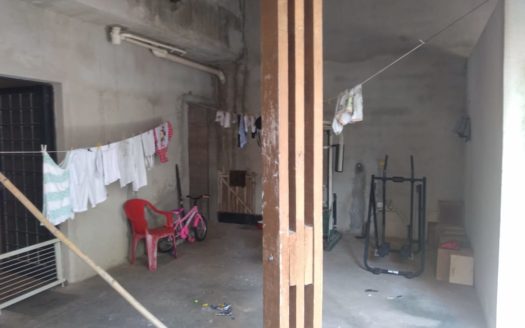 Sobrado com 3 Quartos, Sala, Cozinha, 1 Suite, Garagem para 2 Carros