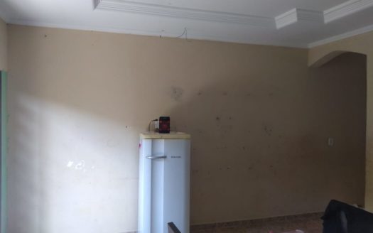 Sobrado com 3 Quartos, Sala, Cozinha, 1 Suite, Garagem para 2 Carros