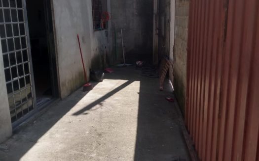 Sobrado com 3 Quartos, Sala, Cozinha, 1 Suite, Garagem para 2 Carros