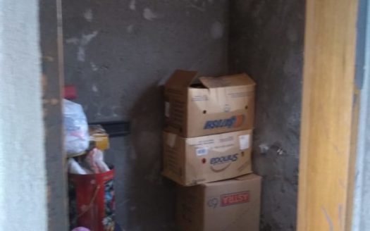 Sobrado com 3 Quartos, Sala, Cozinha, 1 Suite, Garagem para 2 Carros