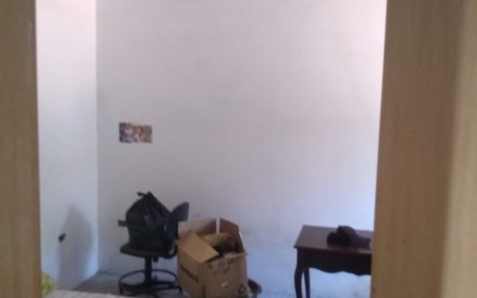 Sobrado com 3 Quartos, Sala, Cozinha, 1 Suite, Garagem para 2 Carros