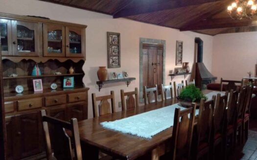 CHÁCARA EM ATÍBAIA COM LINDA VISTA 4000M².