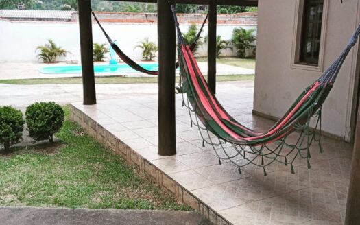 Chácara em Mairiporã com campo de futebol piscina e salão de jogos