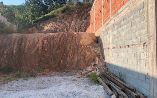 Terreno no Parque Montreal