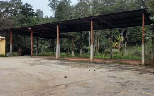 Chácara com 12.700 metros quadrados para alugar