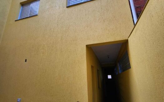 Sobrado no bairro Vila dos Eucaliptos em Franco da Rocha