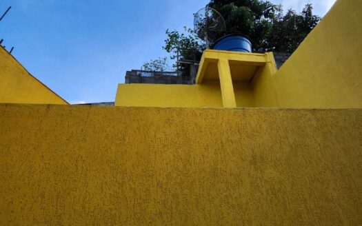 Sobrado no bairro Vila dos Eucaliptos em Franco da Rocha