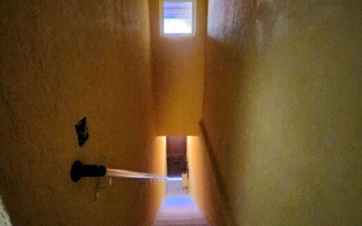 Sobrado no bairro Vila dos Eucaliptos em Franco da Rocha