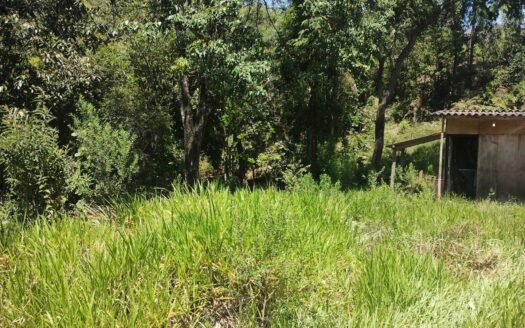 Chácara no bairro Cascata em Francisco Morato