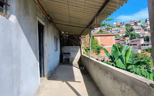 Casa no bairro Santo Antônio com 7 cômodos