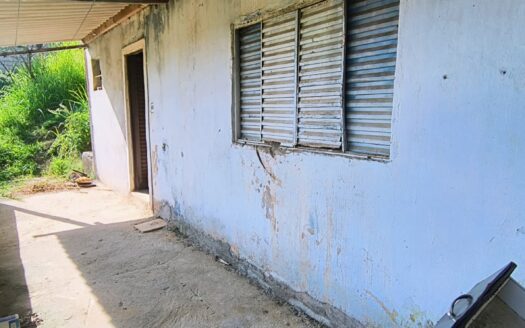 Casa no bairro Santo Antônio com 7 cômodos