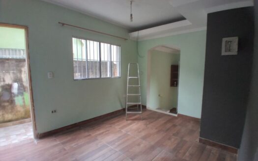 Casa no bairro Santo Antônio com imóvel alugado gerando renda