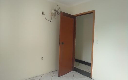 Casa no bairro Santo Antônio com imóvel alugado gerando renda
