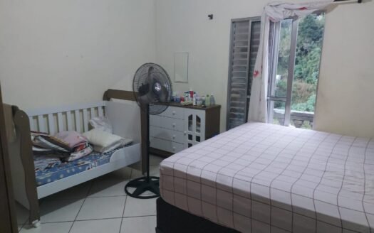 Casa com entrada e parcelas na Água Vermelha em Francisco Morato