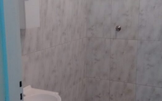 Casa com entrada e parcelas na Água Vermelha em Francisco Morato