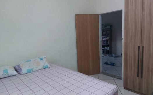 Casa com entrada e parcelas na Água Vermelha em Francisco Morato