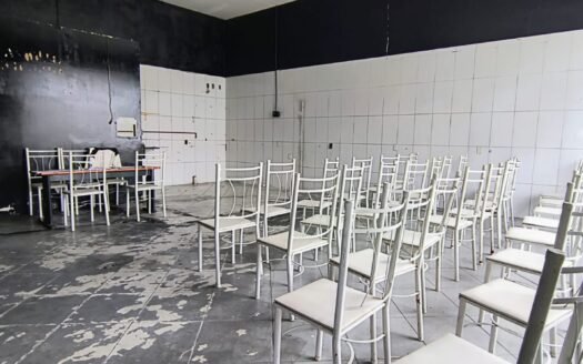 SALÃO / ESPAÇO COMERCIAL PARA LOCAÇÃO – CENTRO DE FRANCISCO MORATO