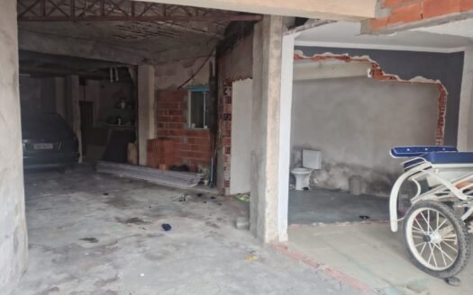 Casa no Jd. Maria Luiza em Francisco Morato