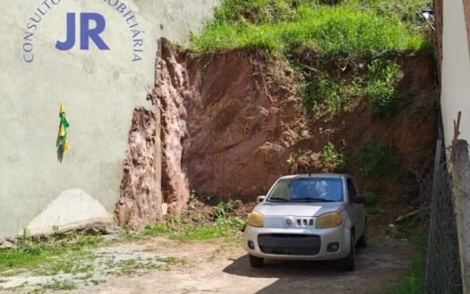 Terreno à venda na Av. Marrocos em Franco da Rocha