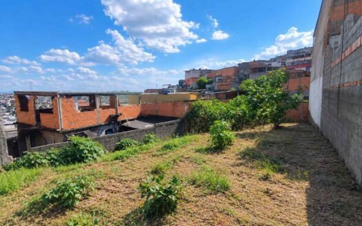 Terreno à venda no bairro Vassouras em Francisco Morato