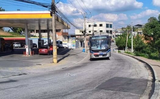 Terreno à venda no bairro Vassouras em Francisco Morato
